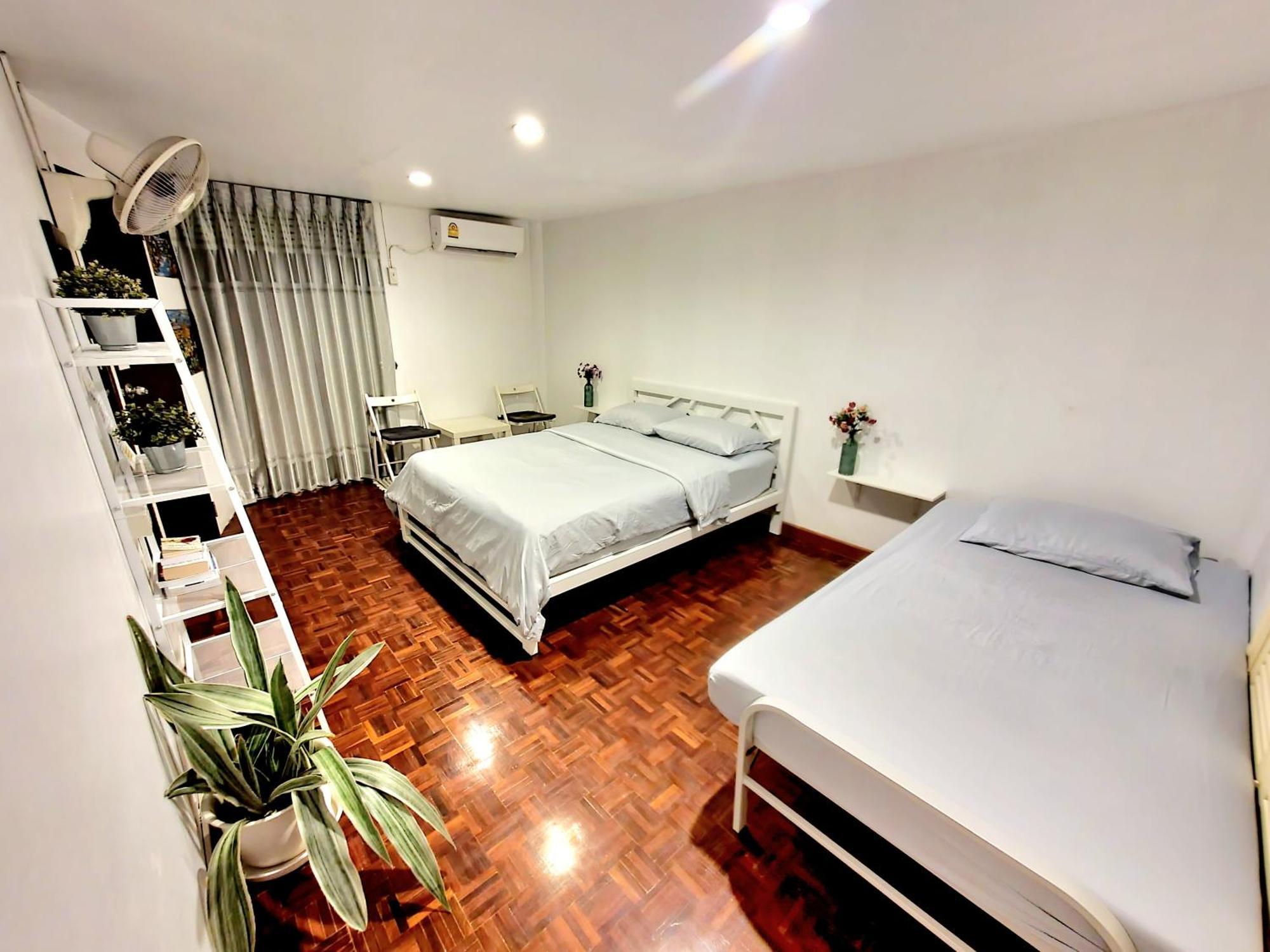 Home16 Sukhumvit16 Bangkok Exteriér fotografie