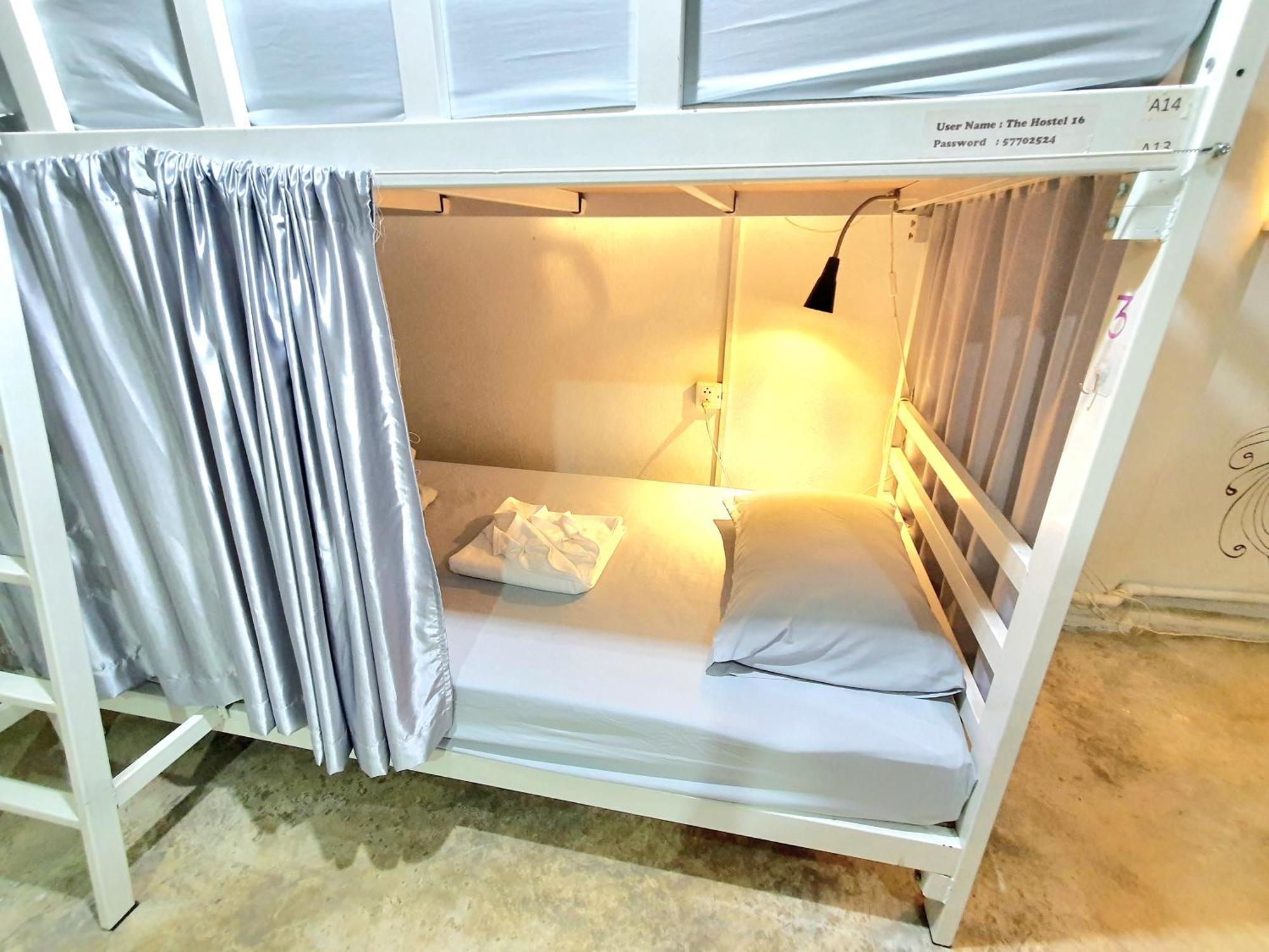 Home16 Sukhumvit16 Bangkok Exteriér fotografie